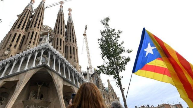 Protestatarii au blocat intrarea în catedrala Sagrada Familia din Barcelona. Turiștii și-au anulat biletele 
