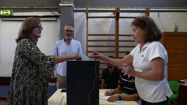 În Portugalia au loc alegerile legislative, care ar putea să confirme succesul socialiștilor