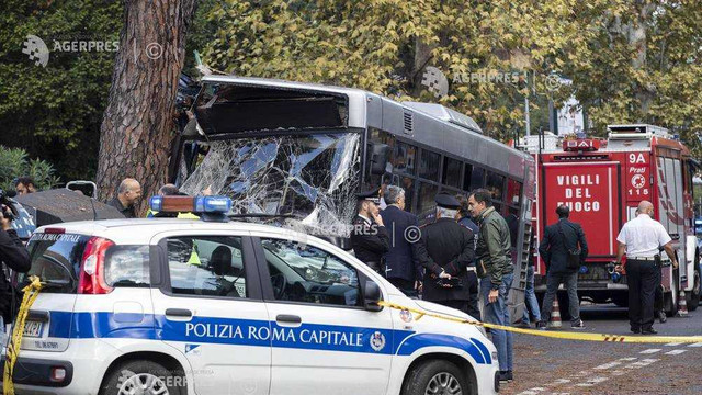 Italia: Aproape 30 de oameni răniți într-un accident de autobuz la Roma