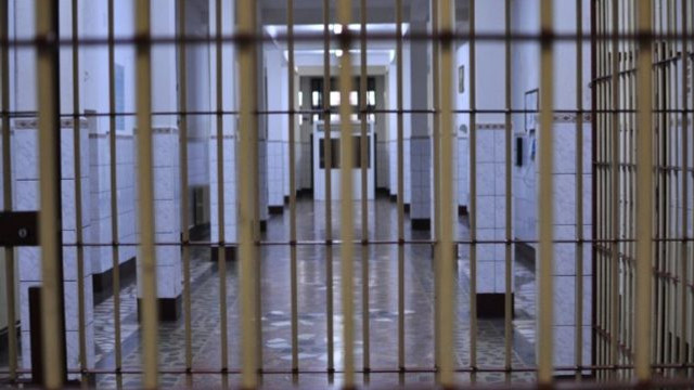 Rusia | Un ex-responsabil acuzat de mită de 10 milioane de euro pentru „cea mai mare închisoare din Europa”