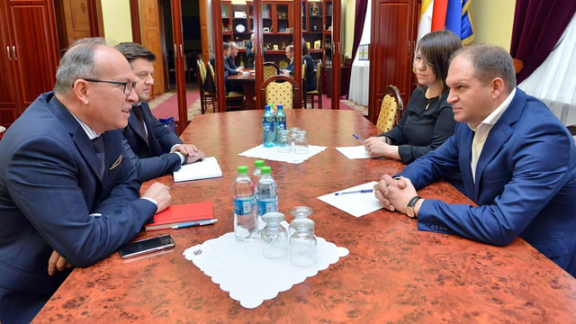 Ambasadorul României la Chișinău, Daniel Ioniță, a făcut o vizită la Primăria Capitalei 