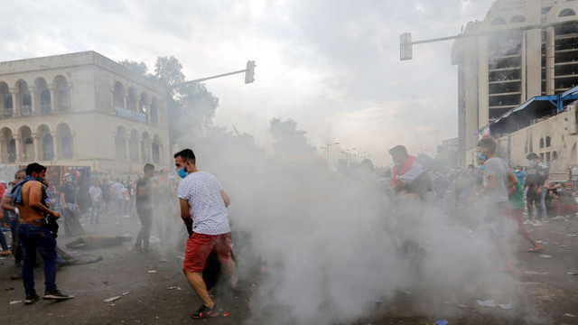 Amnesty International cere Irakului să nu mai folosească grenade lacrimogene cu potențial letal