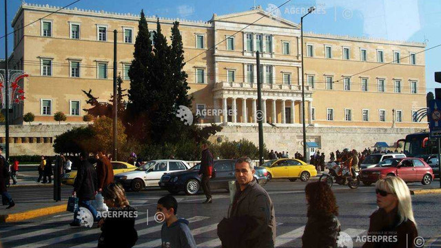 Grecia înăsprește procedurile privind azilul, în pofida criticilor