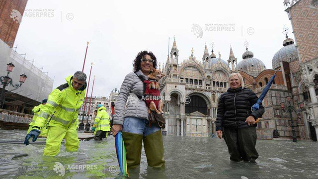 Veneția - Nivelul apei va scădea, după mai multe zile de inundații