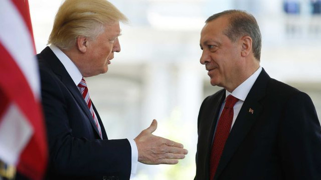 Erdogan afirmă că i-a spus lui Trump că nu va renunța la sistemul rusesc S-400
