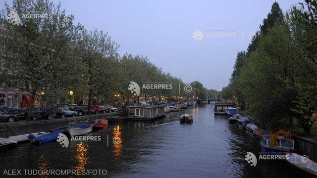 Olanda: Primăria din Amsterdam dăruiește locuitorilor orașului ornamente arhitecturale din perioada medievală