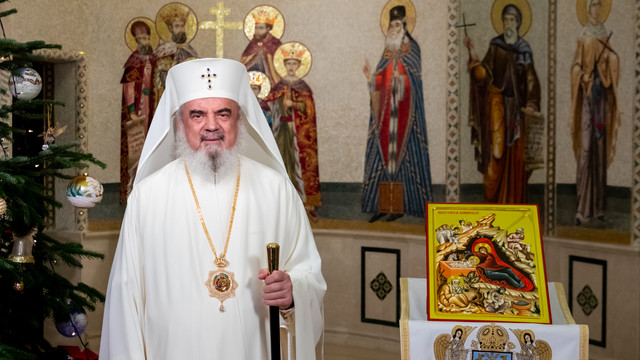 VIDEO | Mesajul Patriarhului României de Crăciun | Să răspundem iubirii lui Dumnezeu cu daruri spirituale și materiale 