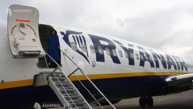 Ryanair va închide două baze și ar putea anunța concedieri pe fondul întârzierii livrărilor de aeronave Boeing MAX