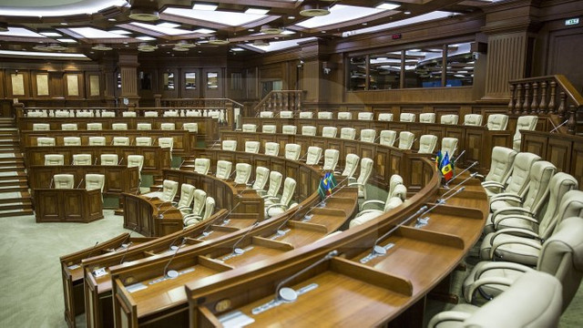 CEC a inițiat procedura de atribuire a mandatelor de deputat lui Radvan și Pâslariuc 