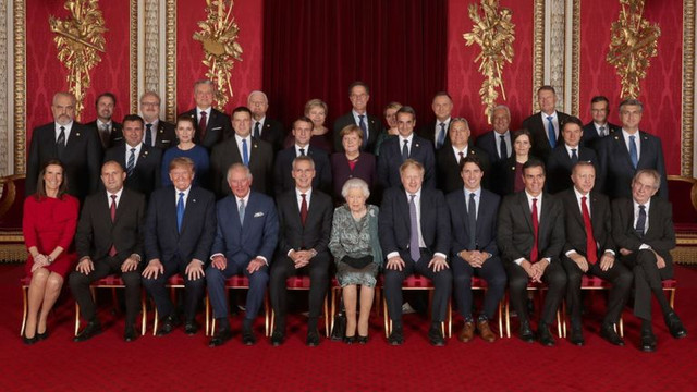 Liderii statelor membre ale NATO au participat la un dineul Reginei Elisabeta a II-a a Marii Britanii, la Palatul Buckingham