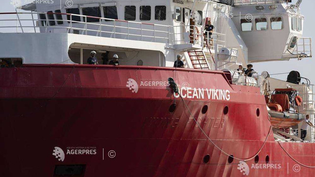 Nava Ocean Viking salvează un nou grup de peste o sută de migranți în apropierea Libiei