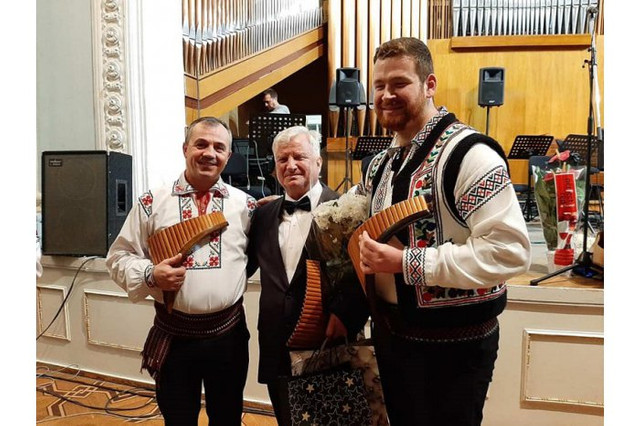 Concert aniversar Ion Negură - 70 de naiuri au cântat în cor la Sala cu Orgă