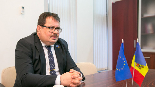 TVR Moldova/Peter Michalko: ”Este inacceptabil să transformi criza în instrument de obținere a dividendelor politice” (Revista presei)