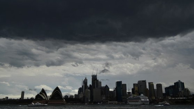 Australia, lovită de furtuni puternice. Bucăți uriașe de grindină au căzut peste Melbourne și Canberra