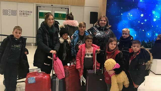Nouă copii rămași fără ocrotire părintească și-au petrecut vacanța de iarnă în Italia
