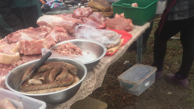 Inspectorii ANSA au retras din comerț zeci de kilograme de carne, lactate și produse vegetale