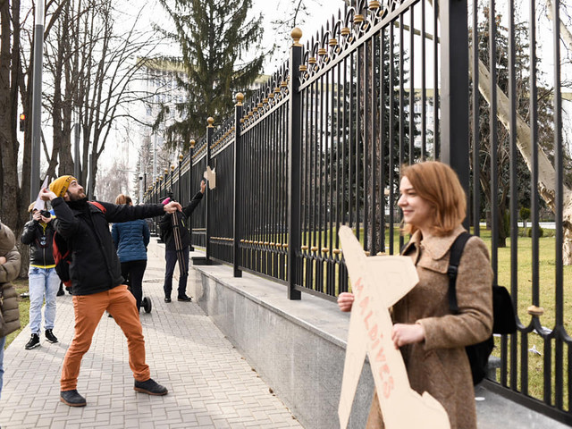 VIDEO/FOTO | Activiștii Occupy Guguță 