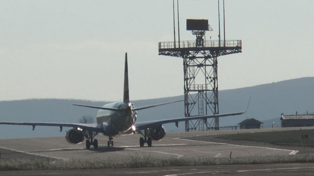 Proiect la Guvern: Aeroporturile mari din R.Moldova vor ajunge sub controlul unei singure companii
