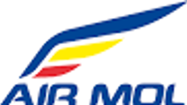 Membrii echipajelor vor purta măști la toate cursele operate de Air Moldova