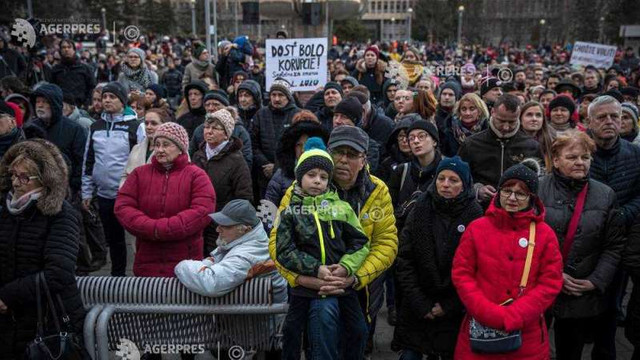 Slovacia: Mii de maniestanți au comemorat asasinarea jurnalistului Jan Kuciak