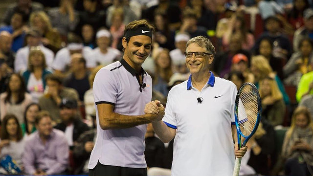 Roger Federer și Bill Gates vor face pereche într-un meci de tenis demonstrativ, împotriva lui Rafael Nadal și Trevor Noah