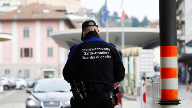 Coronavirus: Elveția închide nouă puncte de frontieră la granița cu Italia; Slovenia menține granița deschisă