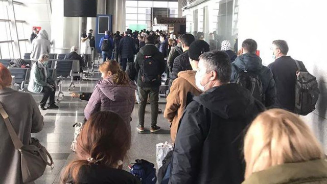 MAEIE | 180 de moldoveni au revenit din Rusia cu un zbor charter. Câți cetățeni au fost repatriați până acum din această țară