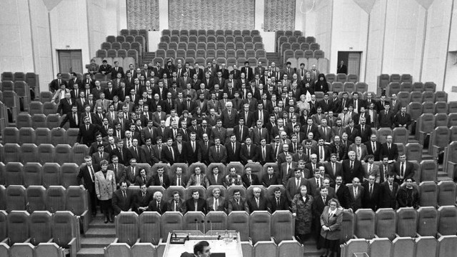 Trei decenii de la prima ședința a primului Parlament al Republicii Moldova
