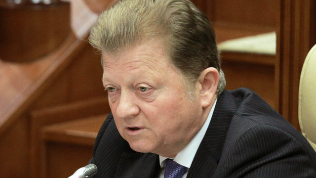 Vladimir Țurcan contestă destituirea sa din funcția de președinte al CCM. Cere anularea actului prin care a fost demis 