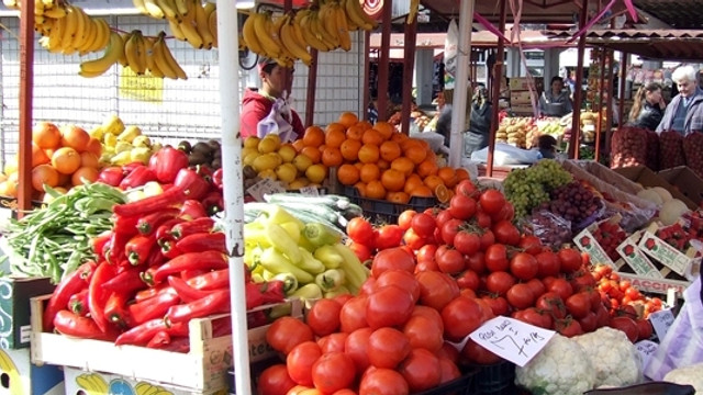 Începând de astăzi, 11 mai, se redeschid piețele cu excepția celor amplasate în municipiile Chișinău și Bălți