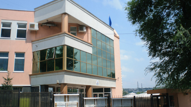 Secția Consulară a Ambasadei României la Chișinău își reia gradual activitatea