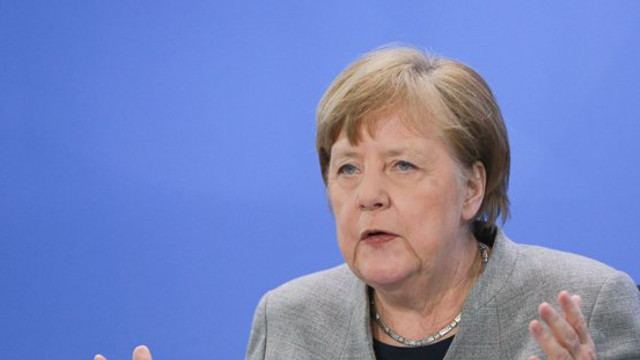 Angela Merkel spune că are „dovezi puternice” despre atacuri cibernetice ale Rusiei