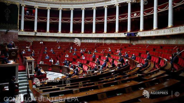 Franța: Prin crearea unui al 9-lea grup în Adunarea Națională, partidul lui Macron pierde majoritatea absolută