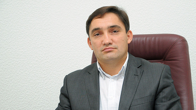 Procurorul general suspendat, Alexandr Stoianoglo, a fost escortat la Judecătoria Chișinău, sediul Ciocana