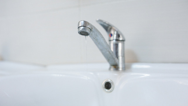 Consumatorii din sectoarele Centru și Botanica  vor rămâne fară apă la robinet 
