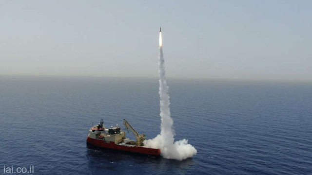 Israelul anunță testarea 'cu succes' a unor rachete balistice cu rază de 400 km