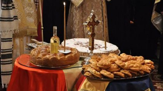 Creștinii ortodocși sărbătoresc Moșii de vară sau Sâmbăta Morților
