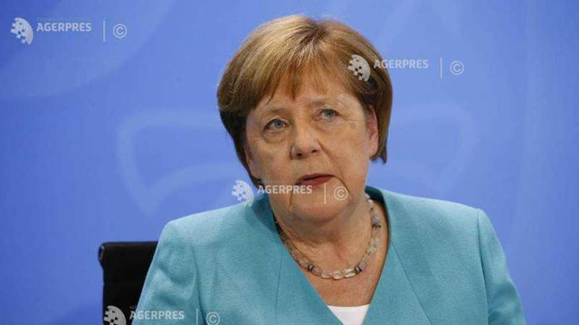 Germania: Merkel condamnă vandalismul ''respingător'', după violențele urbane de la Stuttgart
