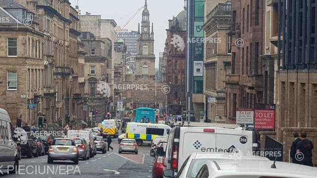 Mai multe victime într-un incident în orașul scoțian Glasgow; un suspect înarmat cu un cuțit, împușcat de poliție