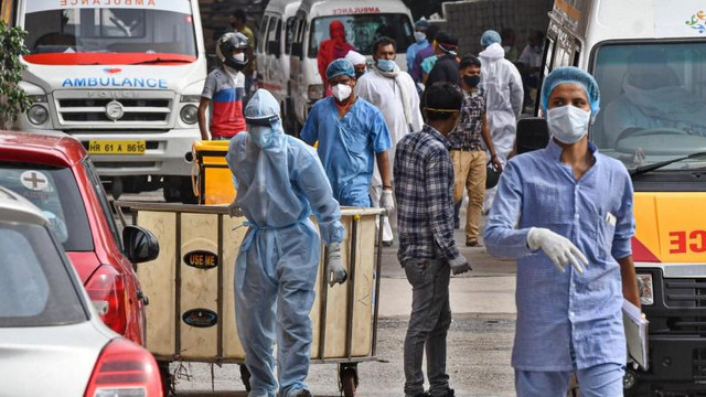 Spitalele din capitala Indiei sunt în prag de colaps din cauza coronavirusului
