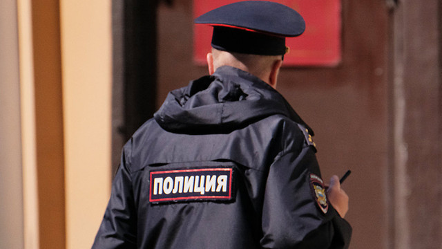 O altă persoană a „alunecat” de la balcon în Rusia: O polițistă de 37 de ani a murit după ce a depus mărturie împotriva fostului ei șef