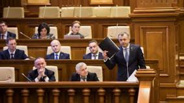Moțiunea de cenzură împotriva Guvernului Chicu – în presa de la Chișinău/ ”Prea multă siguranță că va trece nu a existat de la bun început” (Revista presei) 