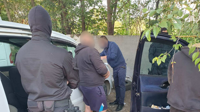 Operațiune Vamă-PCCOCS-SIS: Cinci persoane arestate pentru contrabandă în proporții deosebit de mari prin regiunea transnistreană 
