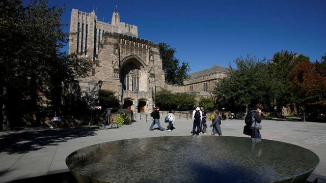 Guvernul american acuză Universitatea Yale de discriminare împotriva albilor și asiaticilor