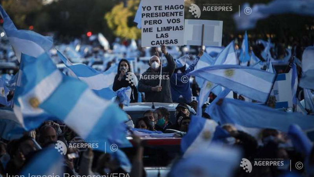 Coronavirus: Mii de argentinieni manifestează împotriva izolării