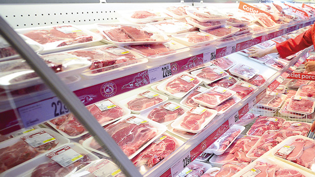 Eurostat: România a avut anul trecut cele mai mici prețuri la carne din întreaga Uniune Europeană