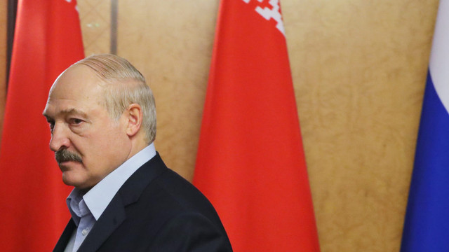 Ziarul Național/Nicolae Negru: Chiar dacă va rămâne președinte, Lukașenko, va fi izolat pe plan internațional, dependent de Putin. Dodon ar trebui să tragă învățăminte din „experiența” lui (Revista presei)