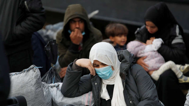 Grecia: Zece cazuri de coronavirus confirmate într-un lagăr de migranți din insula Lesbos