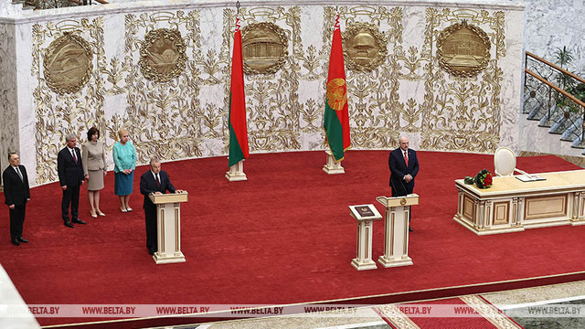 Aleksandr Lukașenko a fost învestit în funcție. Demnitari de stat și deputați au participat la eveniment
