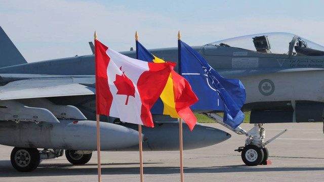 Două avioane de vânătoare canadiene au interceptat un avion de luptă rus peste Marea Neagră, în apropierea spațiului aerian al României